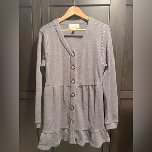 Evy’s Tree “Sarah” in Charcoal